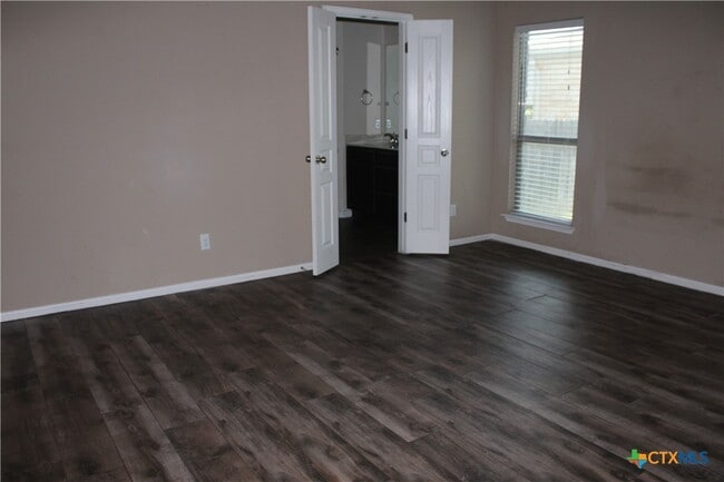 Photo - 167 Chering Dr