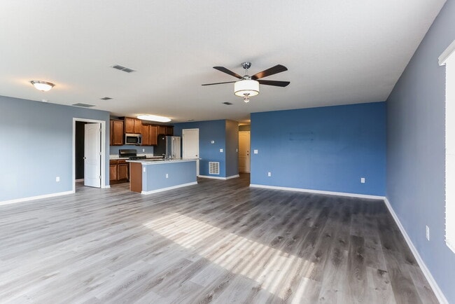 Photo - 12394 Glimmer Wy
