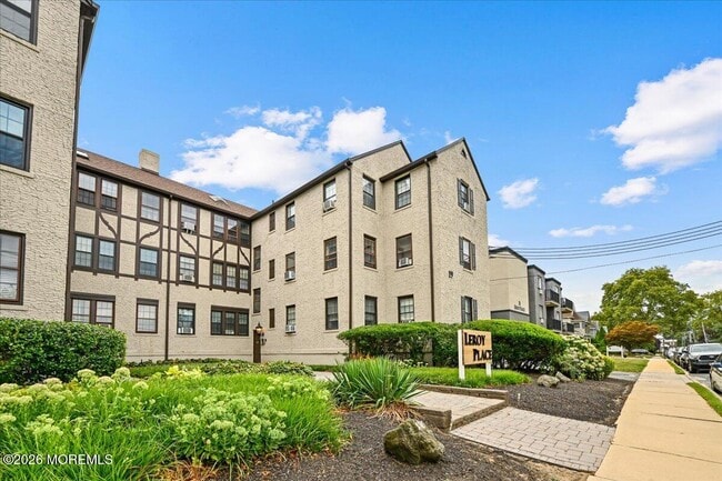 Photo - 17-19 Leroy Pl Unit 3B