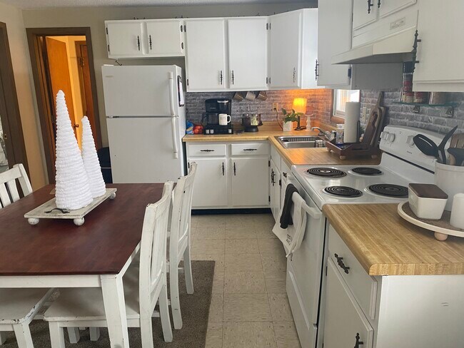 Photo - 6 McNally Terrace Unit 5