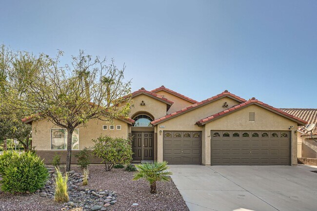Great Henderson Single Story Home - Great Henderson Single Story Home