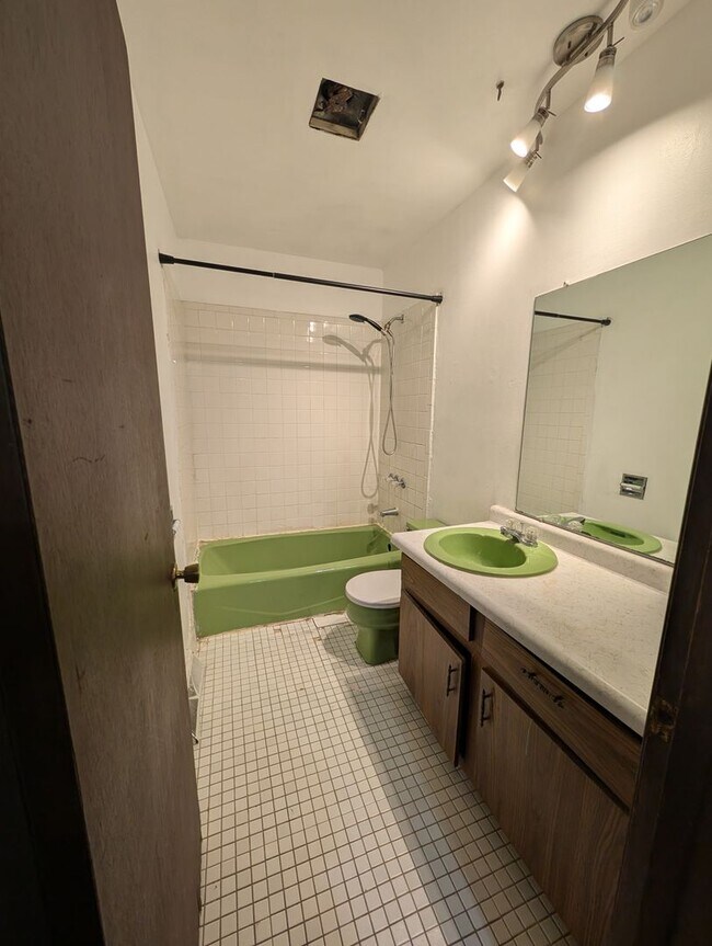 Photo - 6264-6266 N Denmark St. (Townhouse) Unit 6264