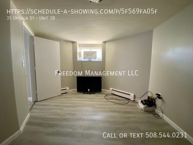 Building Photo - 35 Upsala St Unit 1B Rental