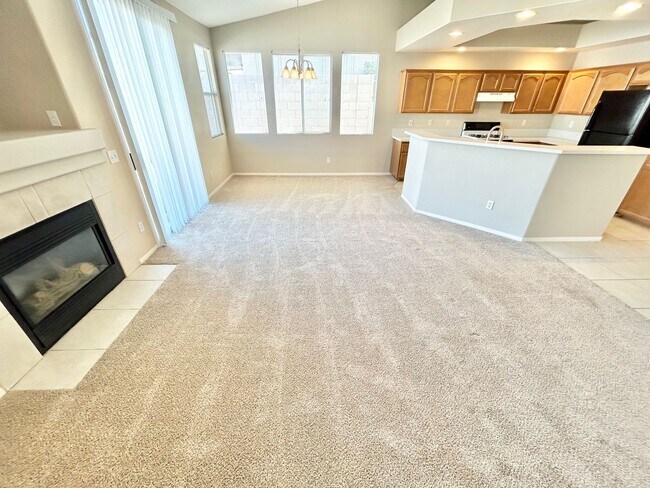 Photo - BEAUTIFUL 2 BEDROOM GREEN VALLEY CONDO LOCATED IN HENDERSON