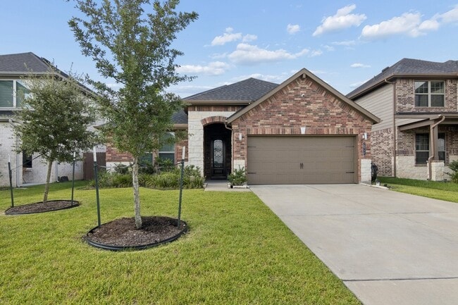 Photo - 28335 Halle Ray Dr