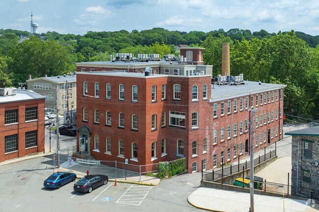 Photo - Millrace District Apartments