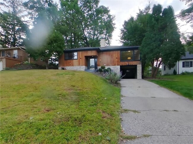 Building Photo - 3712 Abbott Ave N