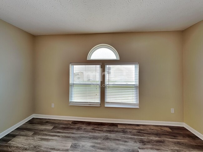 Photo - 5116 Sand Ct