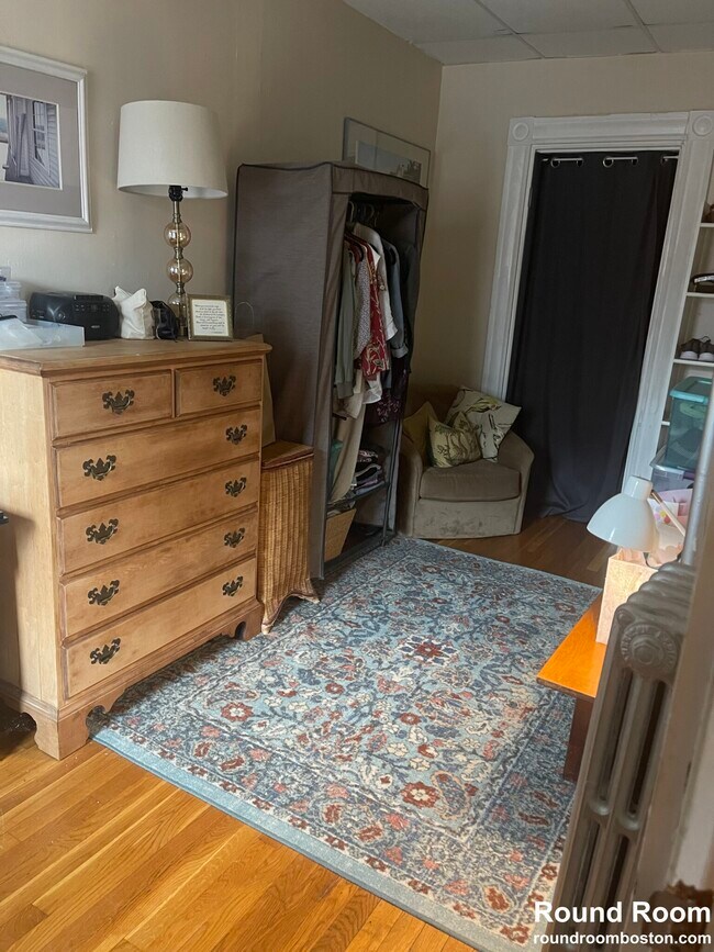 Photo - 847 Beacon St Unidad 6