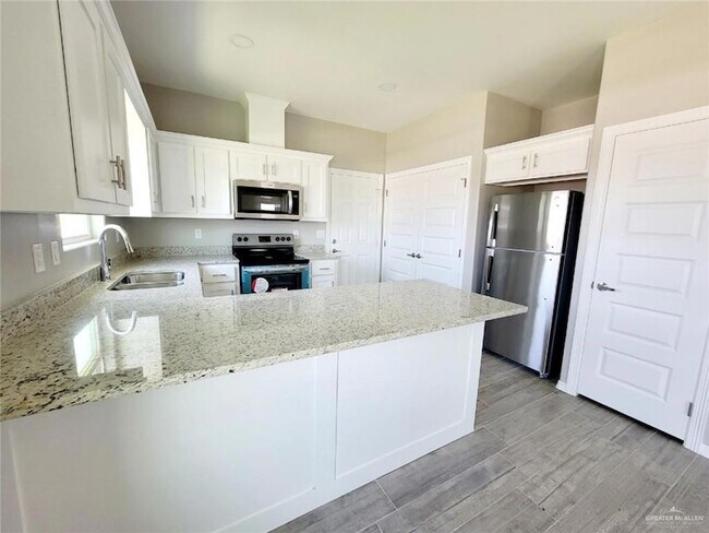 Photo - 1908 Davenport St Unit 1