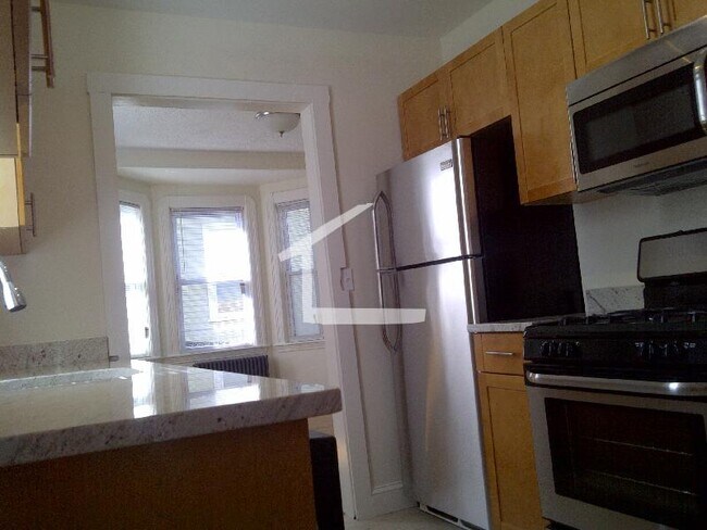 Photo - 5 Murdock Ter