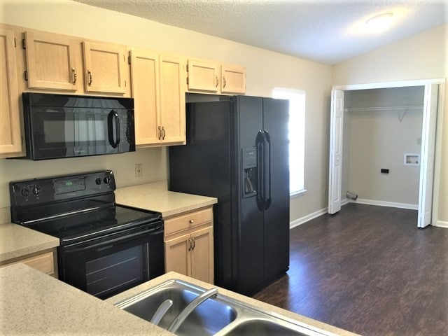 Photo - 1819 Harbor Island Dr