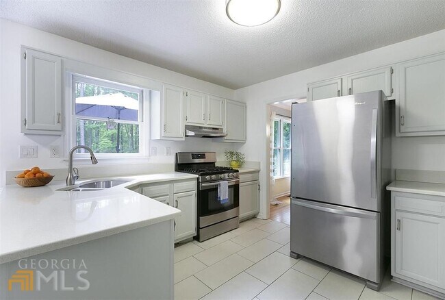 Photo - 210 Spring Forest Way