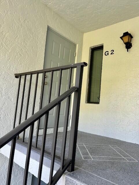 Building Photo - 1006 Green Pine Blvd Unit G2