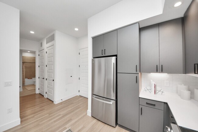 Photo - 15635 Memorial Dr Unidad 478