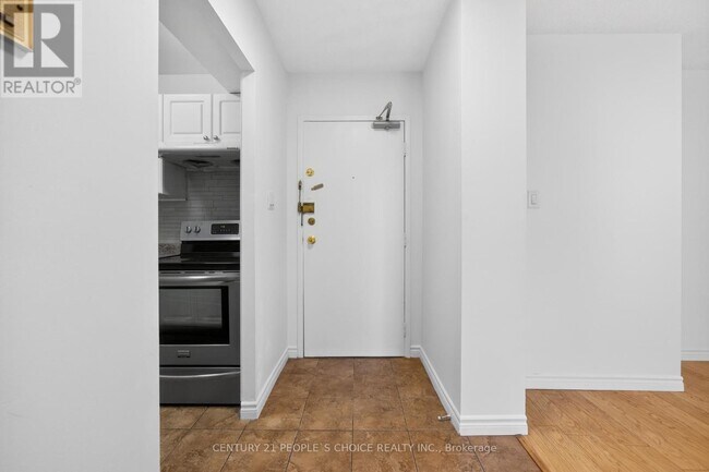 Photo - 390 Dixon Rd Unit 702
