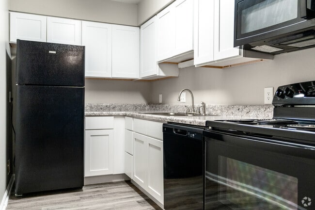 2BR,2BA -865SF - Spring Lane Apartments