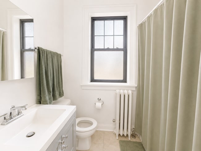Photo - 2348 W Addison St Unidad D3