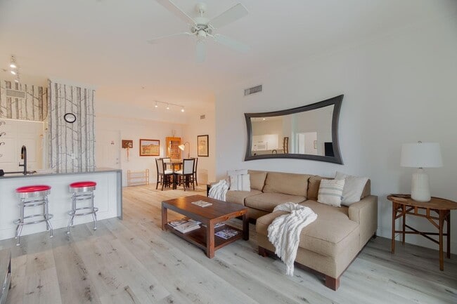 Building Photo - 11790 St Andrews Place Unit 304