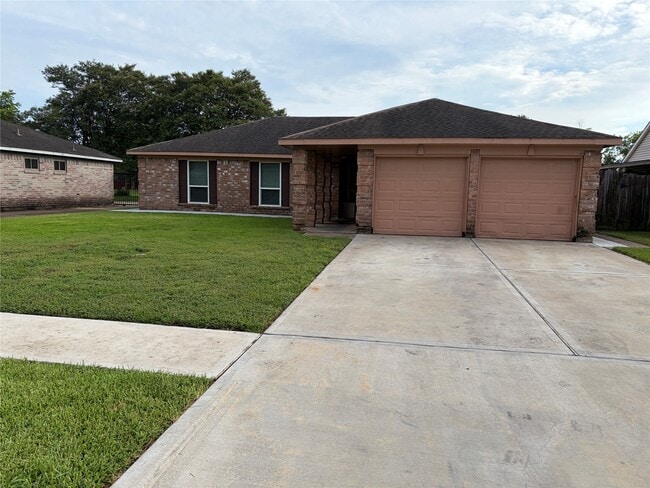 Building Photo - 12719 Huntington Field Dr