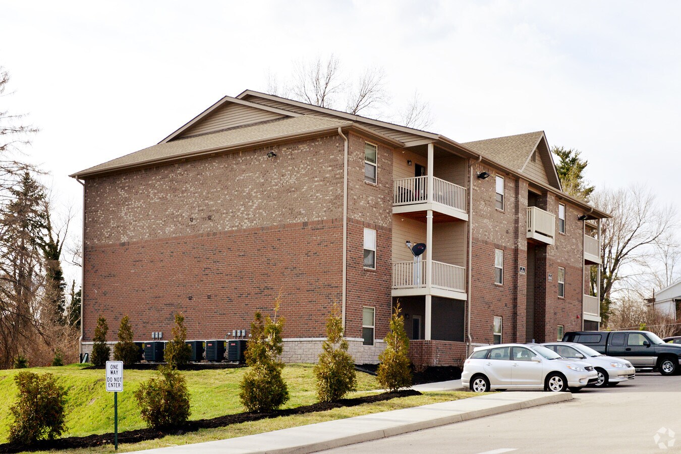 Photo - Crossroads Apartments