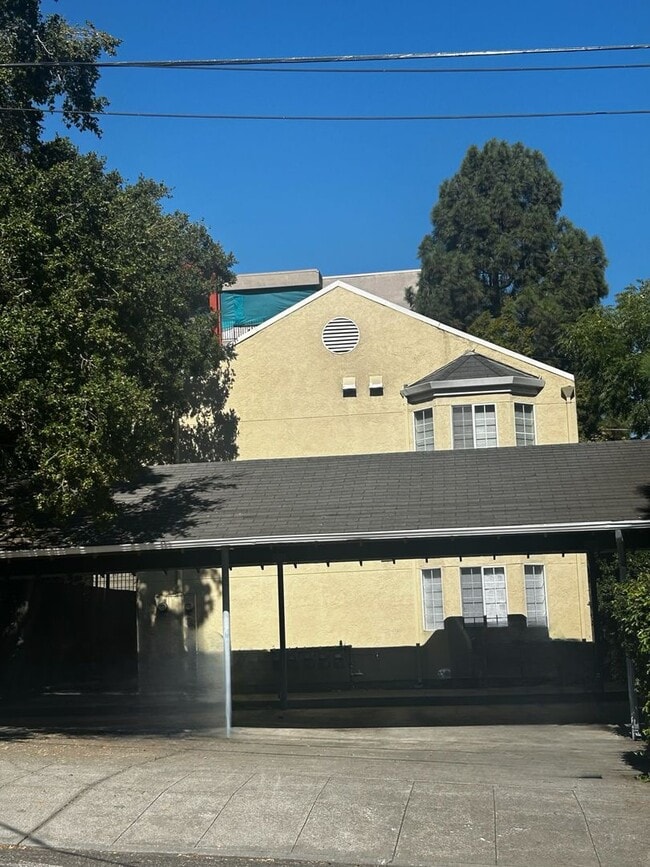 Photo - 3501 Richmond Blvd Unit #D