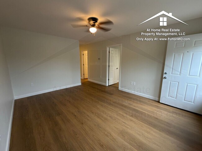 Photo - 1900 Dunham Dr Unit Apartment A