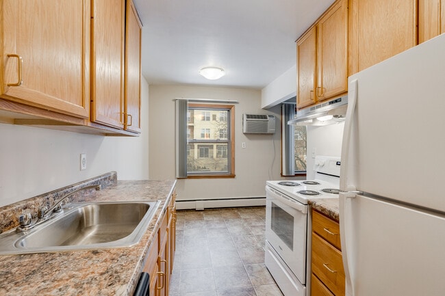 Photo - Norfolk Place Apartments