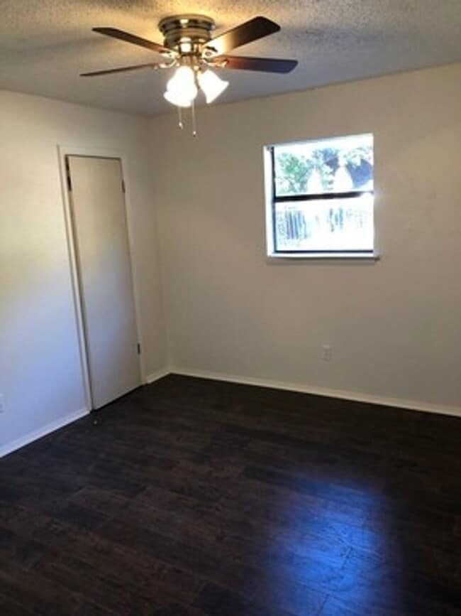 Photo - 2909 Las Vegas Trail Unit D
