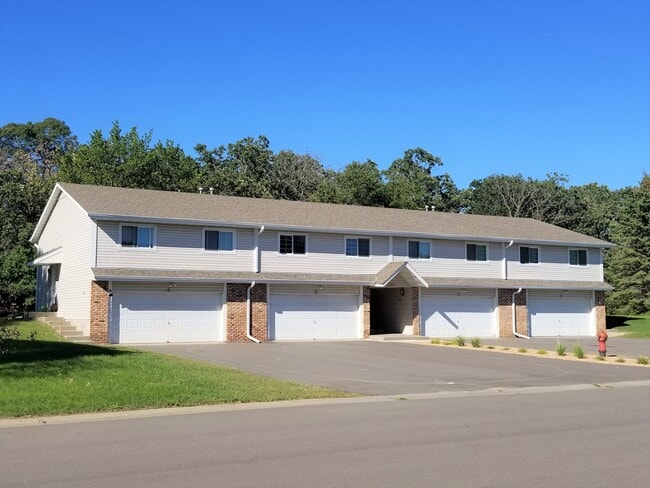 Photo - 220 Leighton Dr