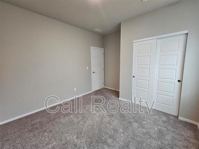Photo - 3236 N McKinnon Rd