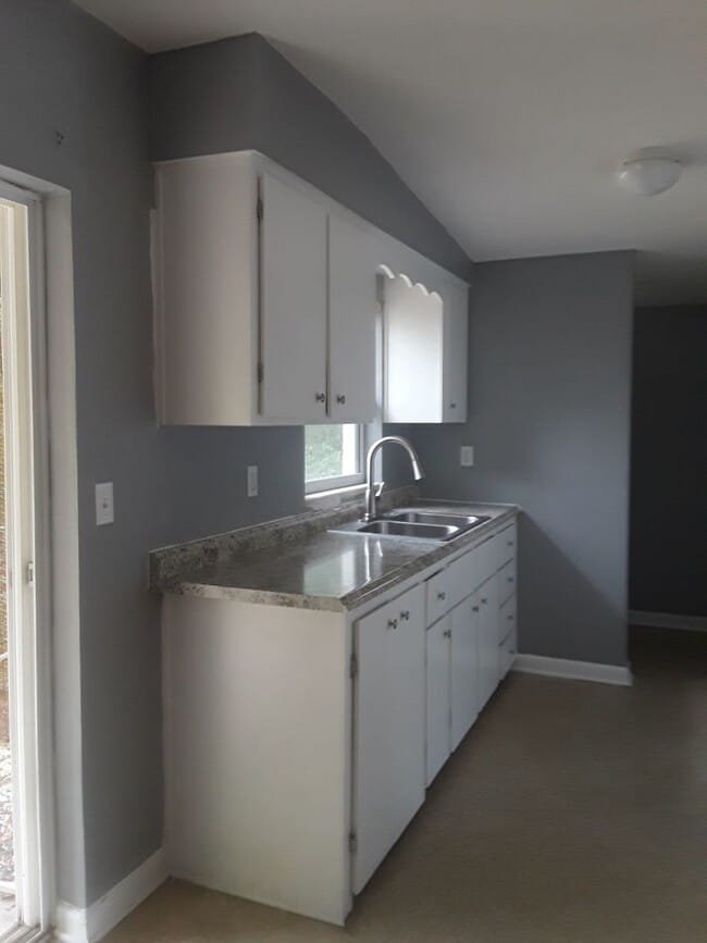 Photo - Cozy 2/1 Duplex - College Park