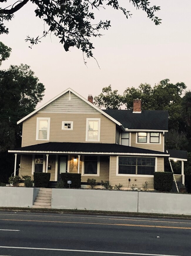 Photo - 582 N Volusia Ave Unit A