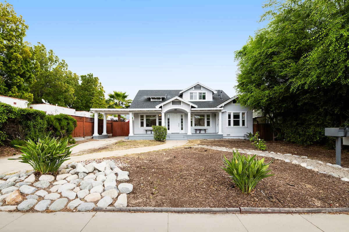 Photo - 1770 N Sierra Bonita Ave