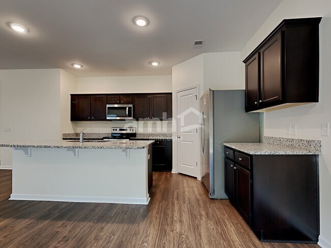 Photo - 114 Orion Way