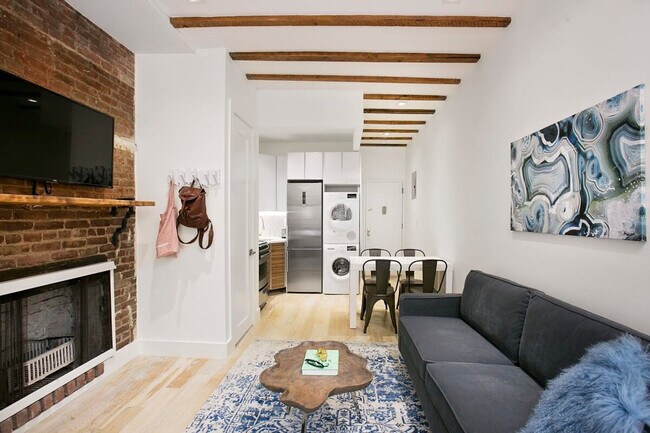 Photo - 241 E 24th St Unit ID1021819P