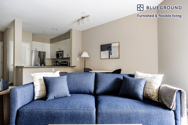 Photo - 25 S Oak Knoll Ave Unidad FL3-ID1315