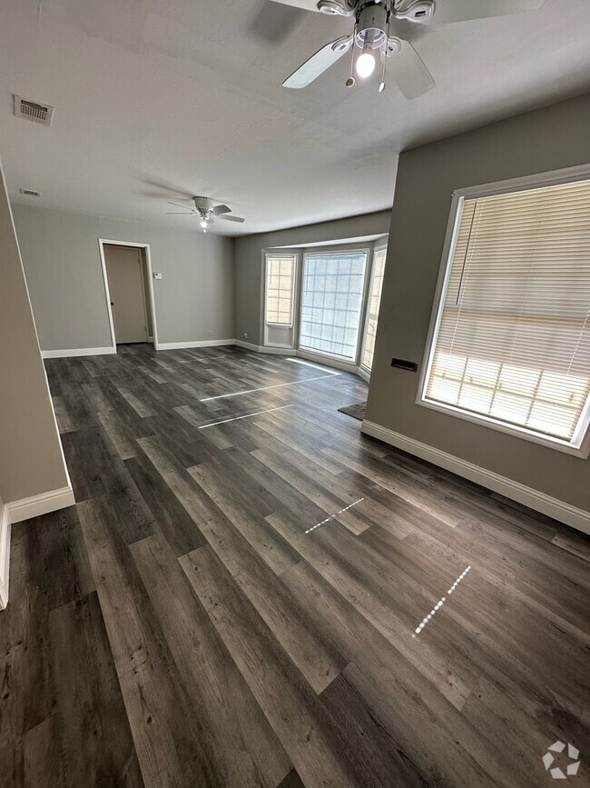Building Photo - 6340 Watt Ave Rental