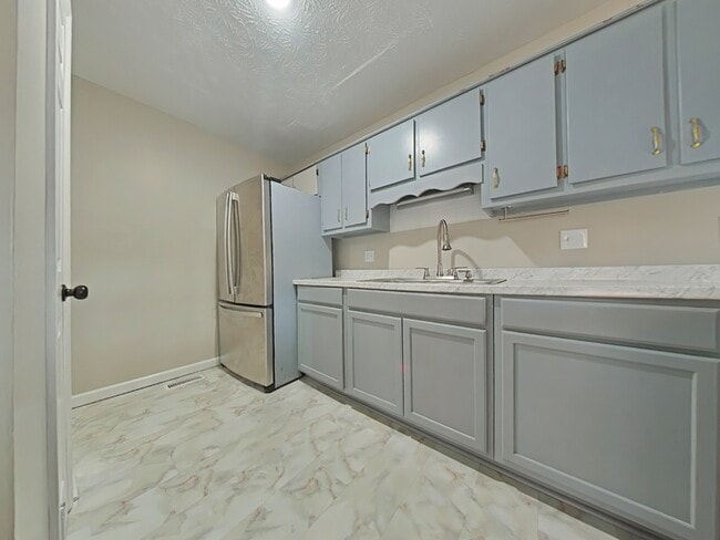 Photo - 6449 Kelmscot Ct