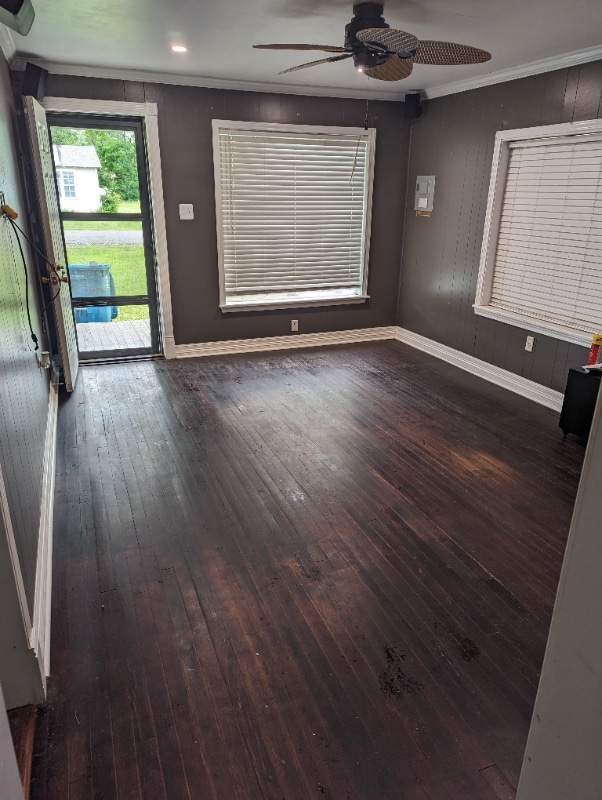 Photo - 118 N Attaway St