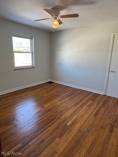 Photo - 455 E 200th St