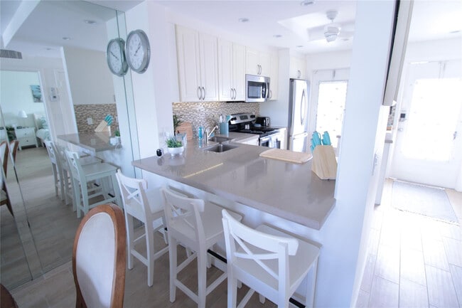 Photo - 440 Paradise Isle Blvd Unit 304