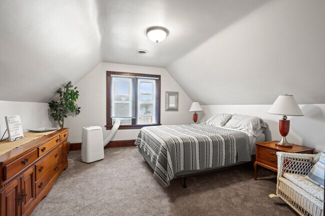 Photo - 316A E Burdick Ave Unidad 1 BR with Den BayView