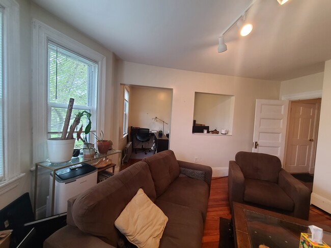 Photo - 5 Kendall St Unit 2