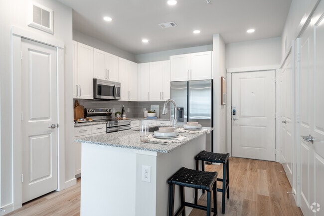 Interior Photo - Broadstone Baybrook Rental