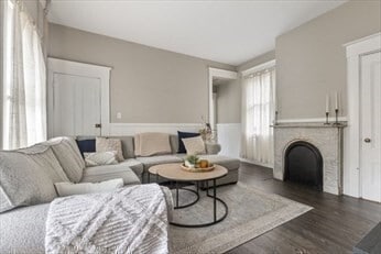 Photo - 357 K St