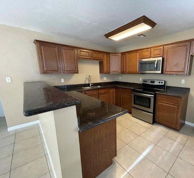 Photo - 600 S Roosevelt St