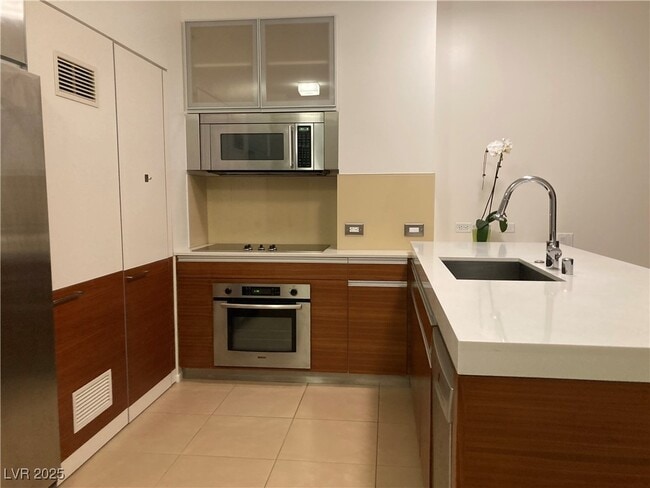 Building Photo - 3726 S Las Vegas Blvd Unit 3003 Rental