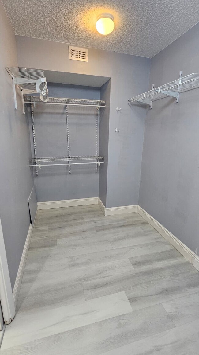 Photo - 11880 SW 13th Ct