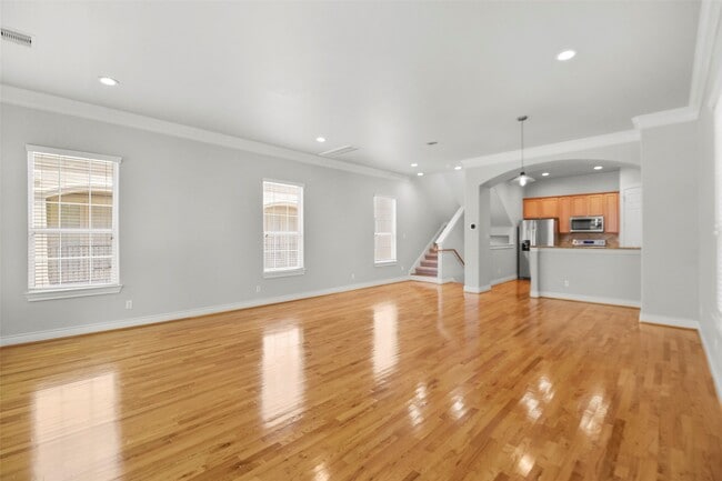 Building Photo - 1602 Colorado St